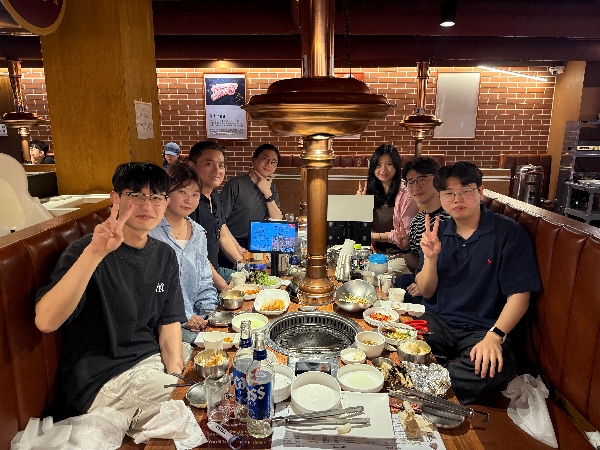 Farewell for group member main image